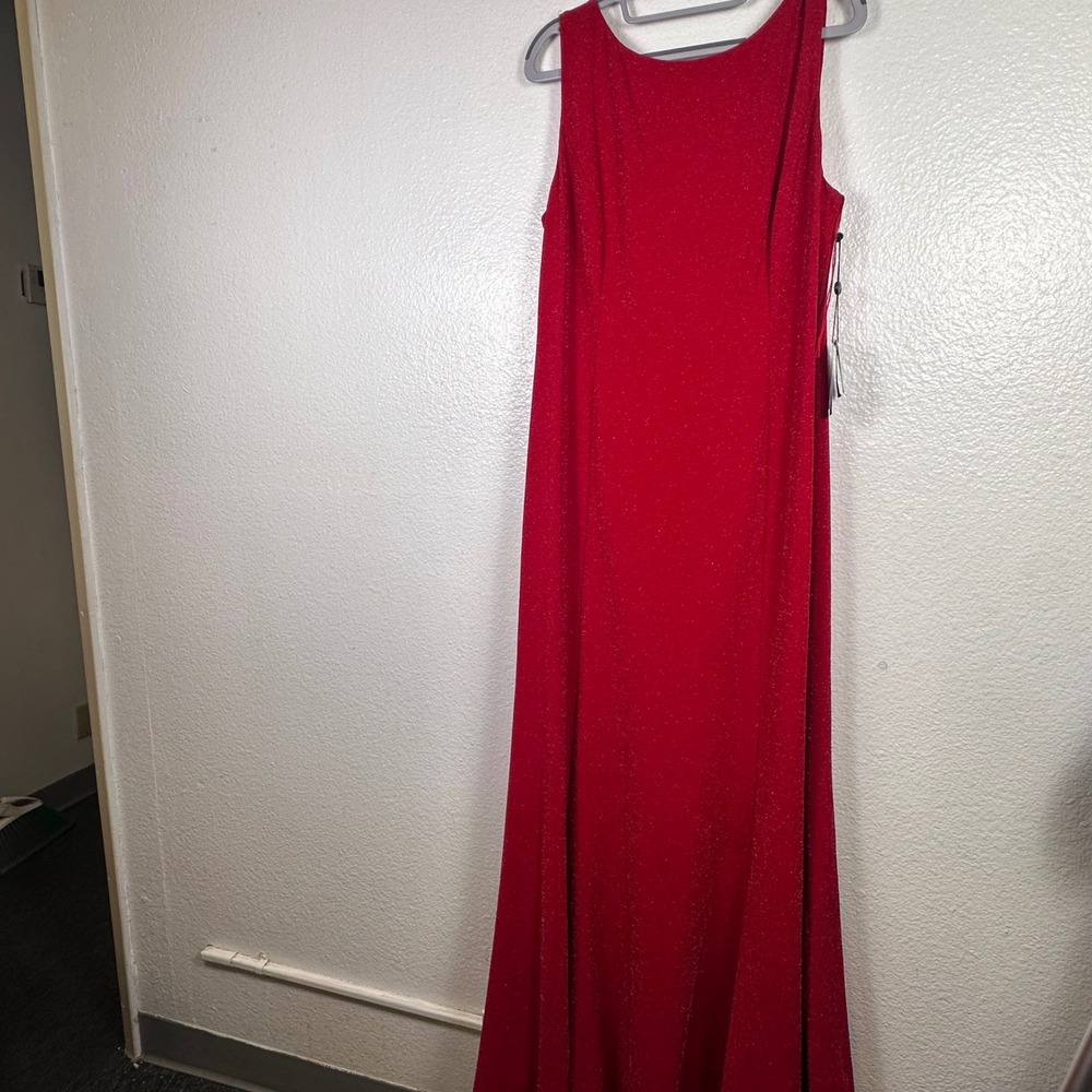 Adrianna Papell Metallic Knit Cowl Back Gown True Red‎ Womens 14 NWT